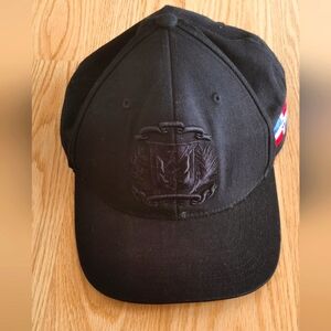 The Classics Yupoong Snapback Adjustable Black Hat